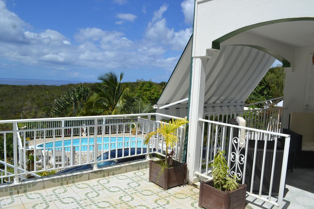 La Nicotoria Haut De Villa T4 Deshaies Exterior foto